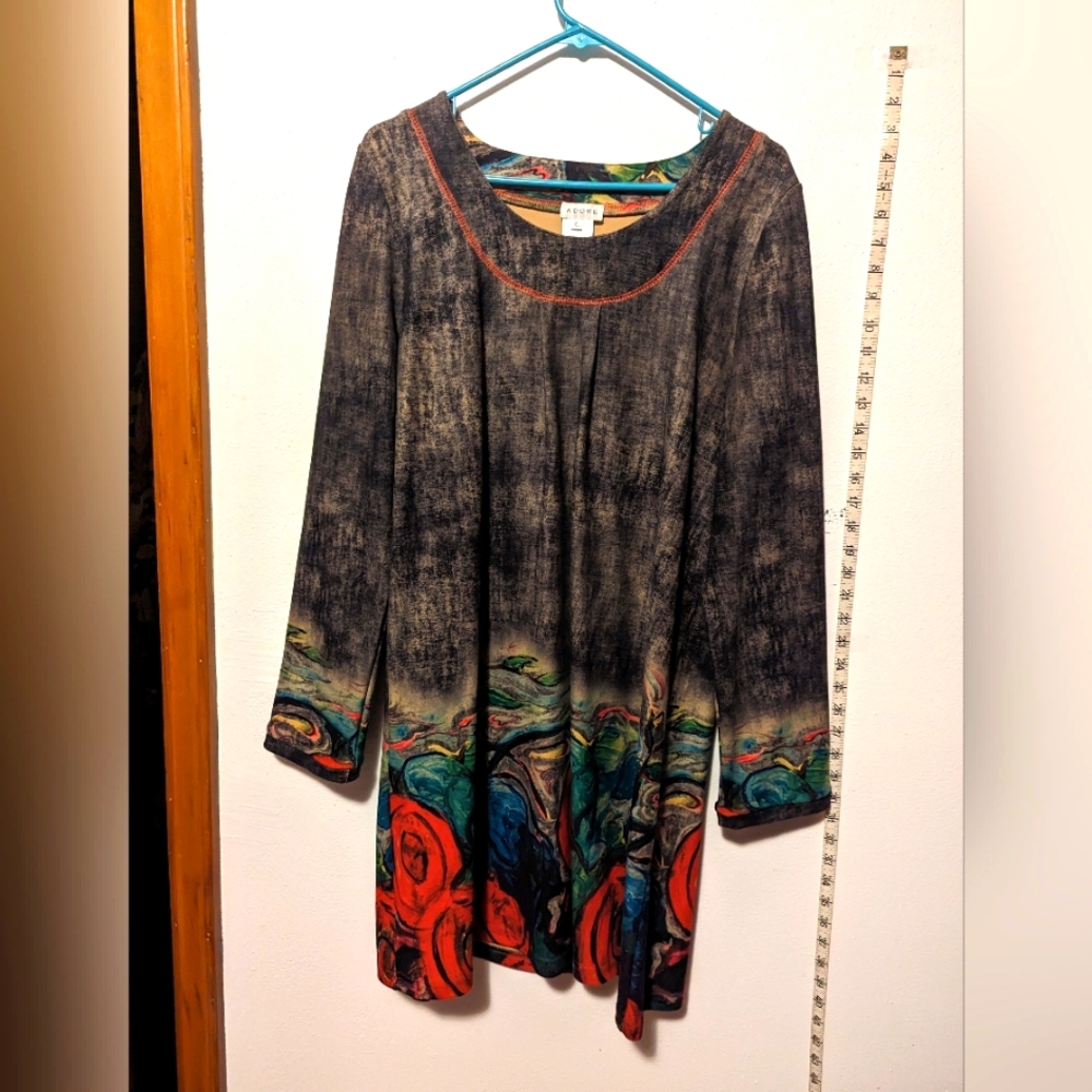 Shirt/ dress by Adore, 1X black/ brown with flower rose design.
